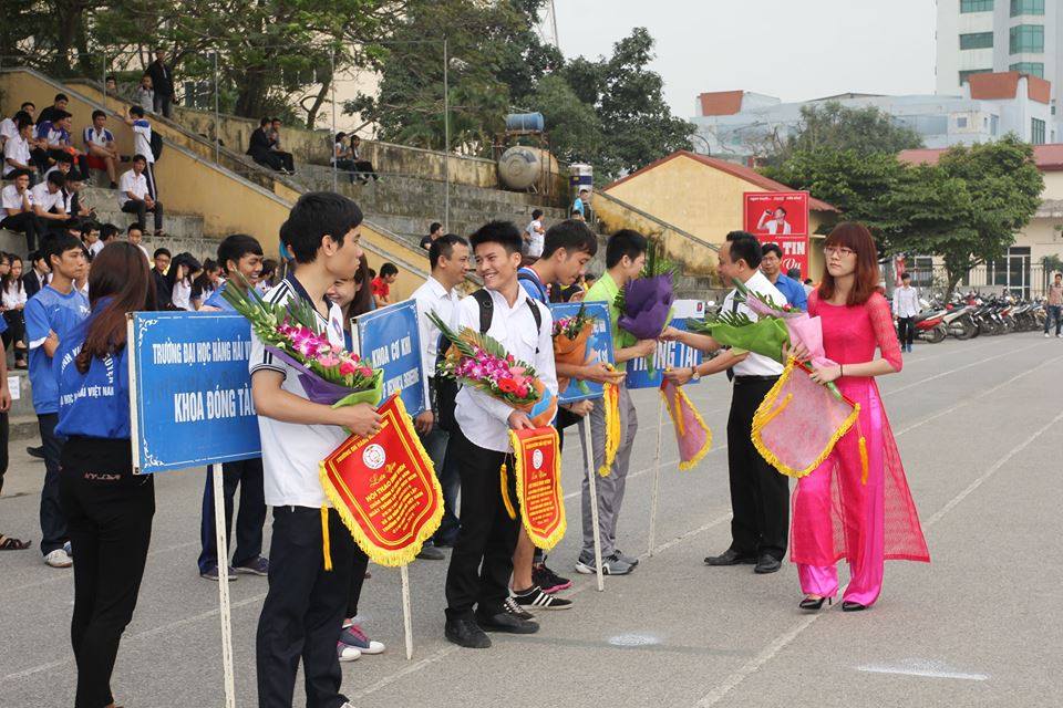 Lễ ra quân hưởng ứng tháng thanh niên 2015 và khai mạc hội thao sinh viên - ảnh 4