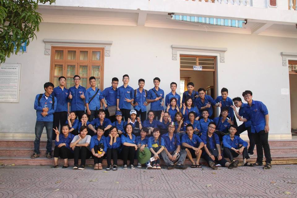 Sinh viên khoa Kinh tế tham gia TÌNH NGUYỆN MÙA HÈ XANH 2015 tại Đồ Sơn - ảnh 1