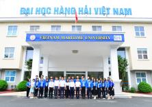 Lãnh đạo nhà trường gặp mặt BCH Đoàn TNCS Hồ Chí Minh nhân dịp kỷ niệm 91 năm ngày thành lập Đoàn TNCS HCM (26/3/1931-26/3/2022)
